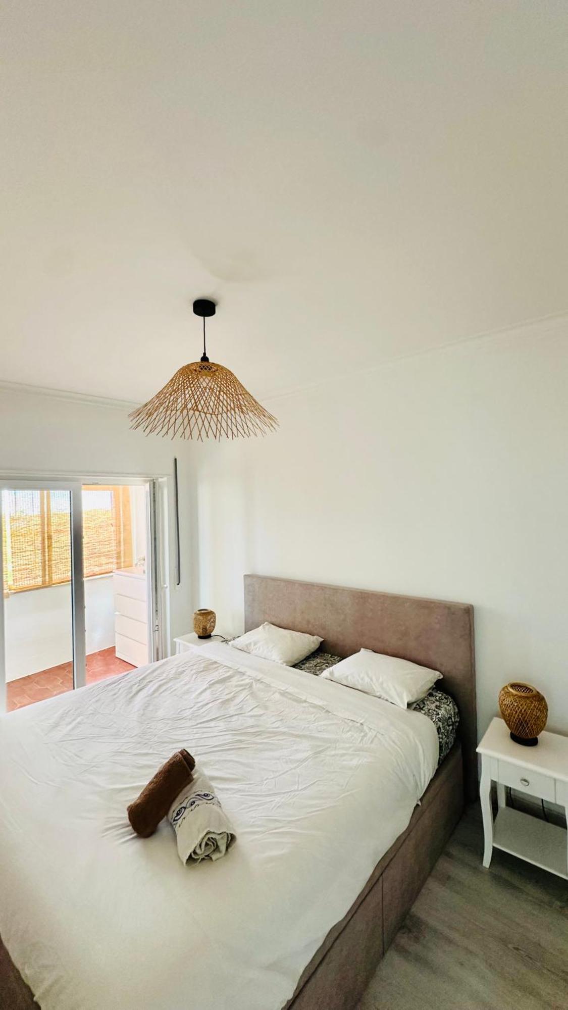 1-Bedroom Sea View Apartment With Private Balcony Costa Da Caparica, Just 5 Minutes From The Beach Экстерьер фото